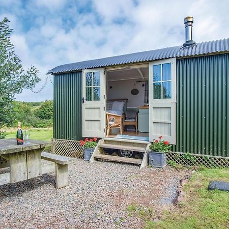 Haven View - 1 Bedroom Shepherds Hut - St Ishmaels Saint Ishmaels  외부 사진